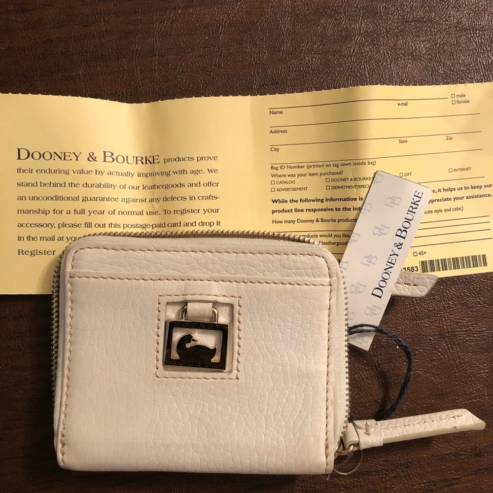 Dooney & Bourke small zip around wallet